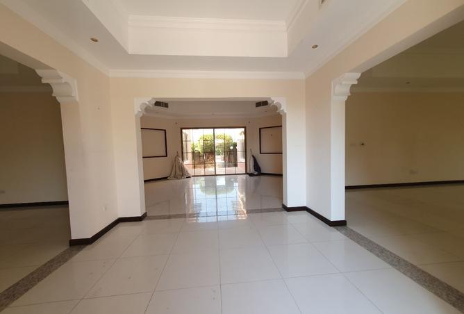 56300990 - صورة العقار 3