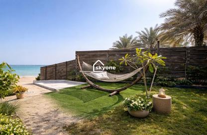 Villa - 5 Bedrooms - 6 Bathrooms for rent in Najma - Amwaj Islands - Muharraq Governorate