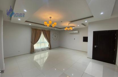 Apartment - 2 Bedrooms - 2 Bathrooms for rent in Hidd - Muharraq Governorate