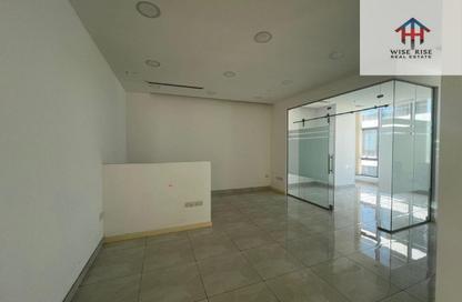 Office Space - 2 Bedrooms - 2 Bathrooms for rent in Seef - Capital Governorate