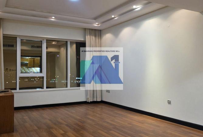 994144 - Property Image 2