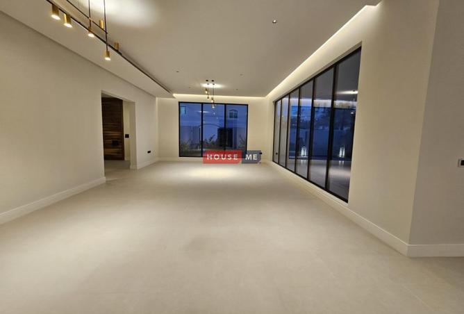 56008489 - Property Image 2