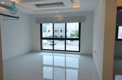 Apartment - 2 Bedrooms - 3 Bathrooms for rent in Saar - Northern Governorate