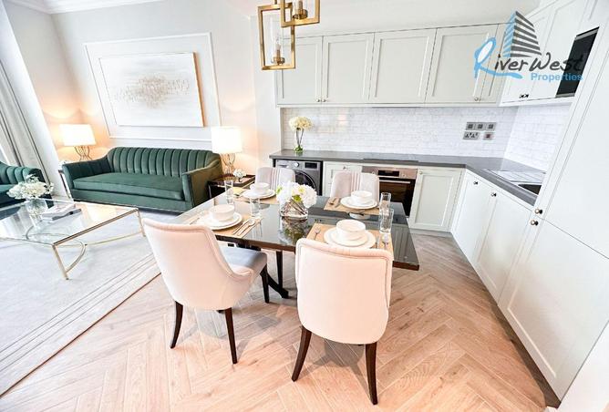 990363 - Property Image 2