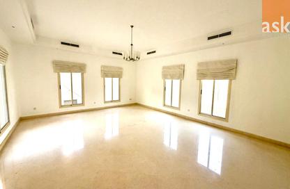 Villa - 4 Bedrooms - 6 Bathrooms for rent in Saar - Northern Governorate