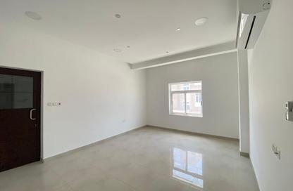 Apartment - 2 Bedrooms - 2 Bathrooms for rent in Saar - Northern Governorate Apartment - 2 Bedrooms - 2 Bathrooms for rent in Saar - Northern Governorate