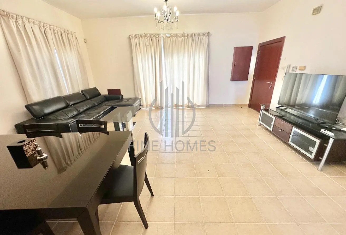 56580104 - Property Main Image