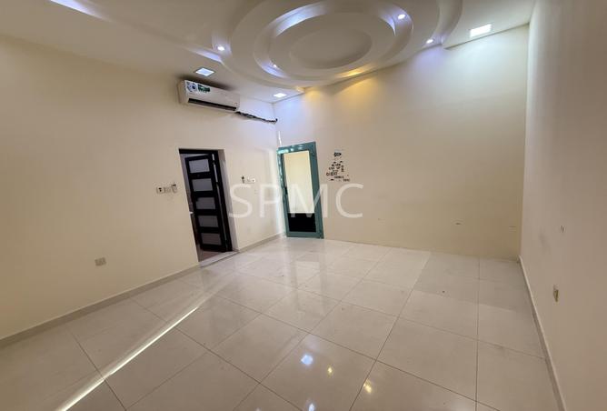 54371631 - صورة العقار 2
