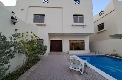 Villa - 4 Bedrooms - 5 Bathrooms for rent in Saar - Northern Governorate