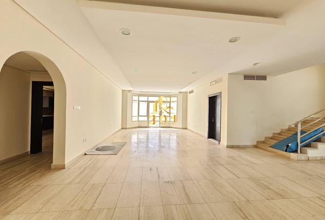 52302037 - Property Image 2