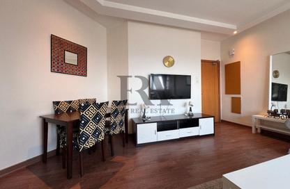 Apartment - 1 - 2 for rent in Sanabis - Manama - Capital Governorate Apartment - 1 - 2 for rent in Sanabis - Manama - Capital Governorate