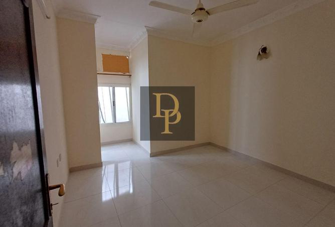 53058878 - Property Image 2