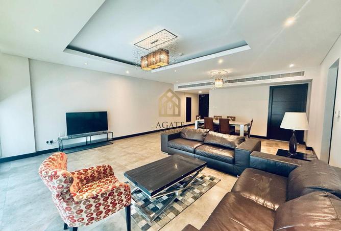 994483 - Property Image 2