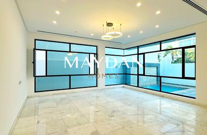 Villa - 6 Bedrooms - 6 Bathrooms for sale in Saar - Northern Governorate