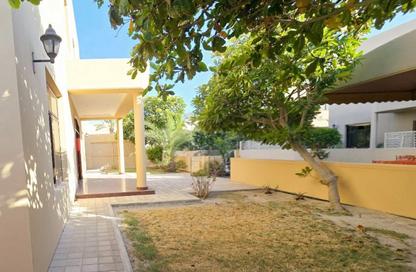 Villa - 5 Bedrooms - 5 Bathrooms for rent in Saar - Northern Governorate