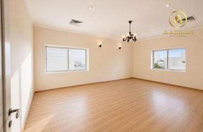 Villa - 3 - 5 for rent in Tubli - Central Governorate