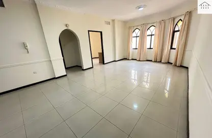 Apartment - 3 Bedrooms - 2 Bathrooms for rent in Exhibition Road - Hoora - Capital Governorate Apartment - 3 Bedrooms - 2 Bathrooms for rent in Exhibition Road - Hoora - Capital Governorate