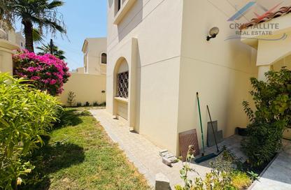 Villa - 5 Bedrooms - 6 Bathrooms for rent in Mahooz - Manama - Capital Governorate Villa - 5 Bedrooms - 6 Bathrooms for rent in Mahooz - Manama - Capital Governorate