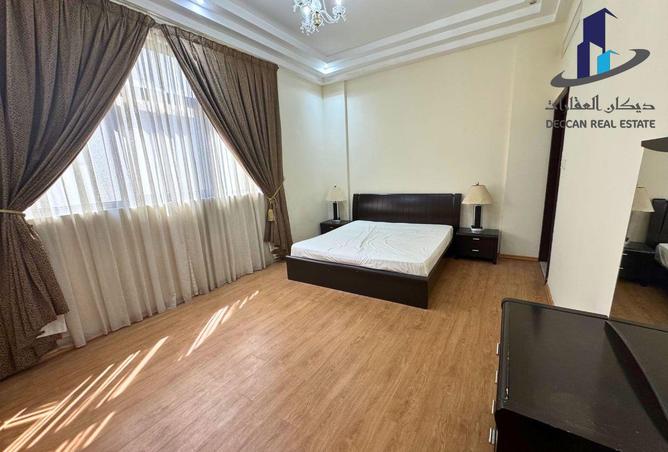 993344 - Property Image 2