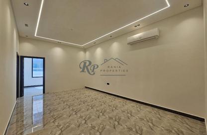 Apartment - 3 Bedrooms - 3 Bathrooms for sale in Hidd - Muharraq Governorate Apartment - 3 Bedrooms - 3 Bathrooms for sale in Hidd - Muharraq Governorate
