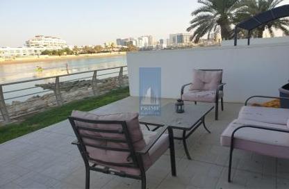 Villa - 3 - 5 for rent in Saraya al Bahar - Amwaj Islands - Muharraq Governorate