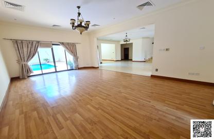 Villa - 5 - 5 for rent in Saar - Northern Governorate