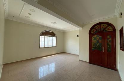 Apartment - 2 Bedrooms - 2 Bathrooms for rent in A'Ali - Central Governorate