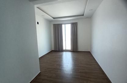 Apartment - Studio - 2 Bathrooms for rent in Janabiya - Northern Governorate