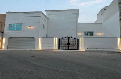 فيلا - 5 غرف نوم - 6 حمامات للبيع في مدينة عيسى - المحافظة الوسطى