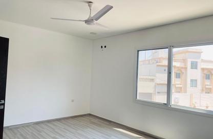 Apartment - 2 Bedrooms - 2 Bathrooms for rent in Jid Ali - Central Governorate Apartment - 2 Bedrooms - 2 Bathrooms for rent in Jid Ali - Central Governorate