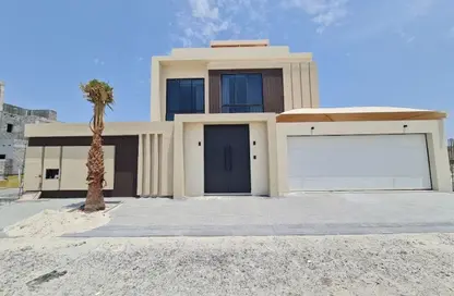 فيلا - 3 غرف نوم - 6 حمامات للبيع في عراد - المحرق