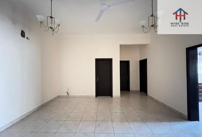 1002747 - Property Image 2