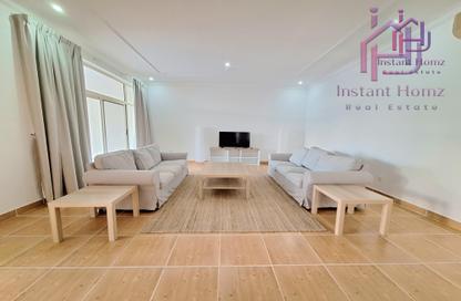 Apartment - 2 Bedrooms - 3 Bathrooms for rent in Janabiya - Northern Governorate