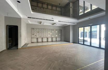 Shop - Studio for rent in Seef - Capital Governorate