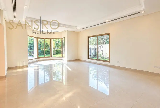 58052961 - Property Image 2