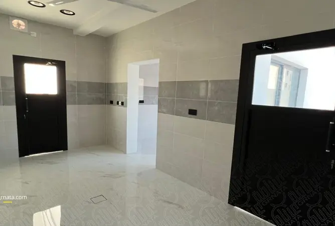 57936733 - Property Image 2