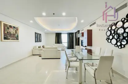 Apartment - 2 Bedrooms - 3 Bathrooms for rent in Al Juffair - Capital Governorate