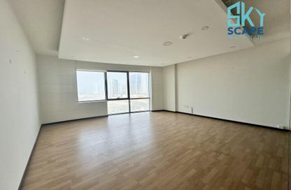 Office Space - Studio - 3 Bathrooms for rent in Seef - Capital Governorate