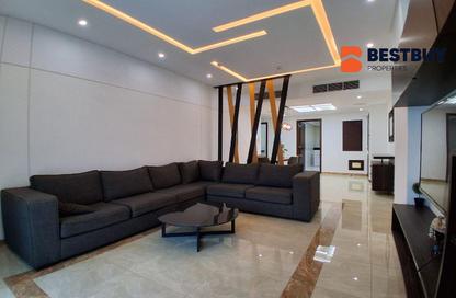Apartment - 2 Bedrooms - 3 Bathrooms for rent in Busaiteen - Muharraq Governorate