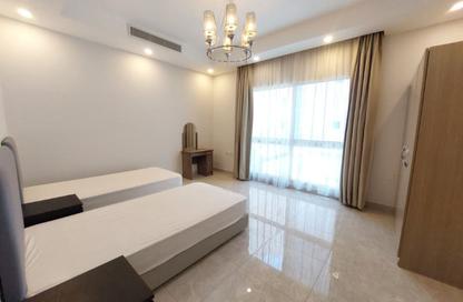 Apartment - 2 - 3 for rent in Hidd - Muharraq Governorate