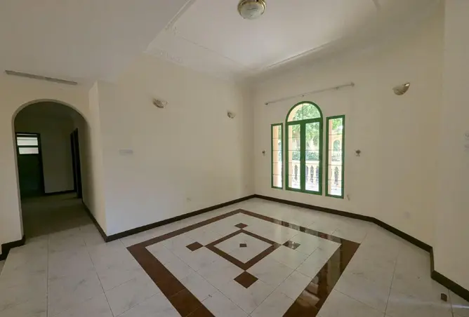 52571274 - صورة العقار 2
