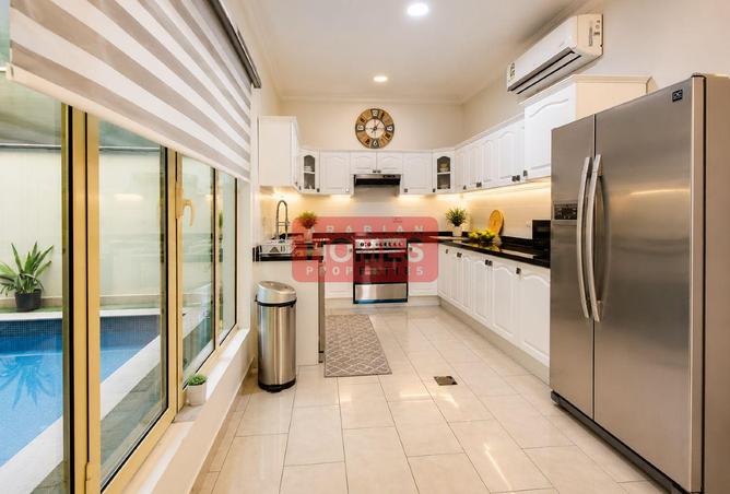 56423674 - Property Image 2