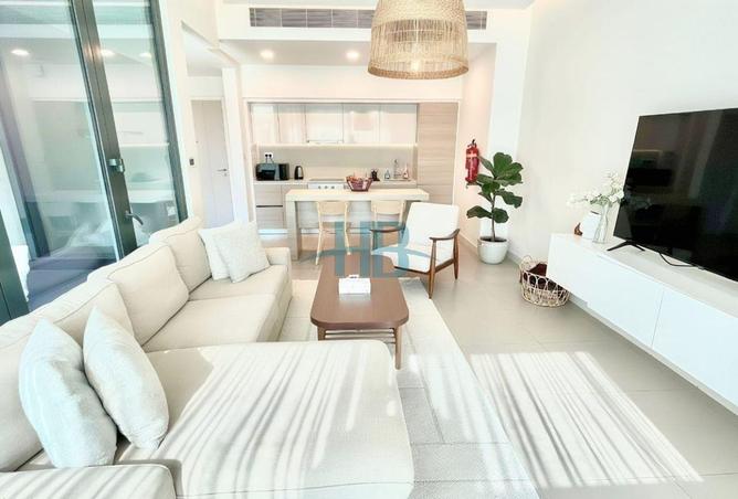 992792 - Property Image 2