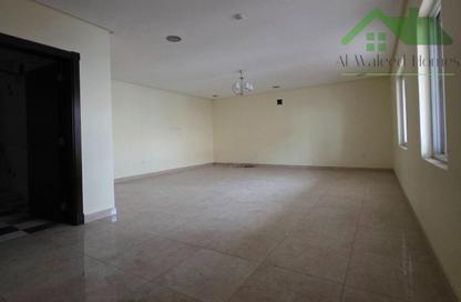 Apartment - 2 Bedrooms - 2 Bathrooms for rent in Arad - Muharraq Governorate