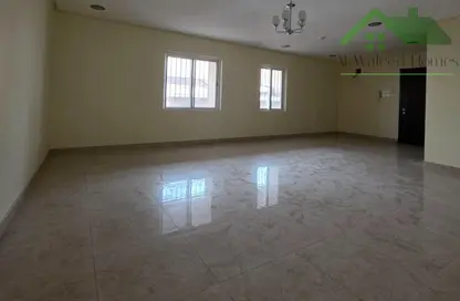 Apartment - 2 Bedrooms - 2 Bathrooms for rent in Arad - Muharraq Governorate