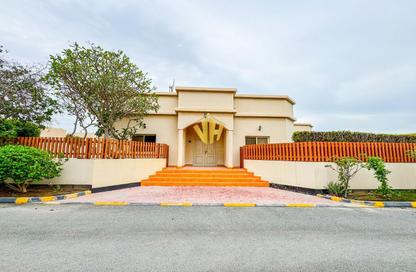 Villa - 3 Bedrooms - 4 Bathrooms for rent in Janabiya - Northern Governorate