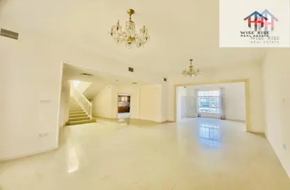 Villa - 4 Bedrooms - 4 Bathrooms for rent in Mahooz - Manama - Capital Governorate