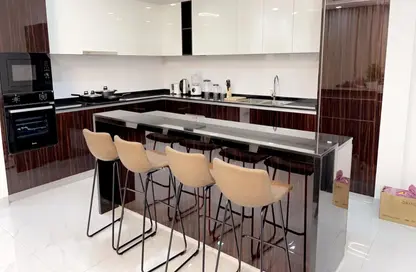 Apartment - 3 Bedrooms - 3 Bathrooms for rent in Al Juffair - Capital Governorate