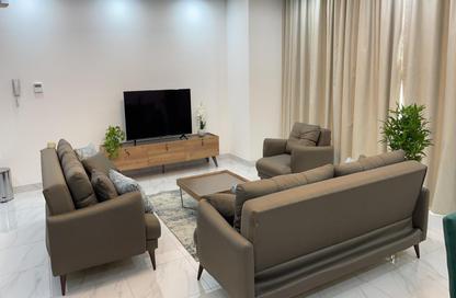 Apartment - 3 Bedrooms - 3 Bathrooms for rent in Al Juffair - Capital Governorate