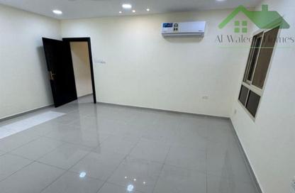 Apartment - 2 Bedrooms - 2 Bathrooms for rent in Galali - Muharraq Governorate
